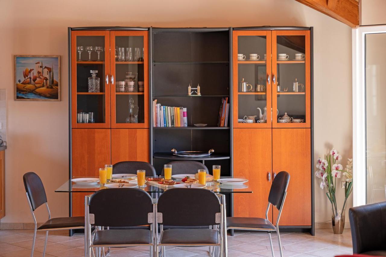 Grand Square Apartment アルゴストリオン エクステリア 写真